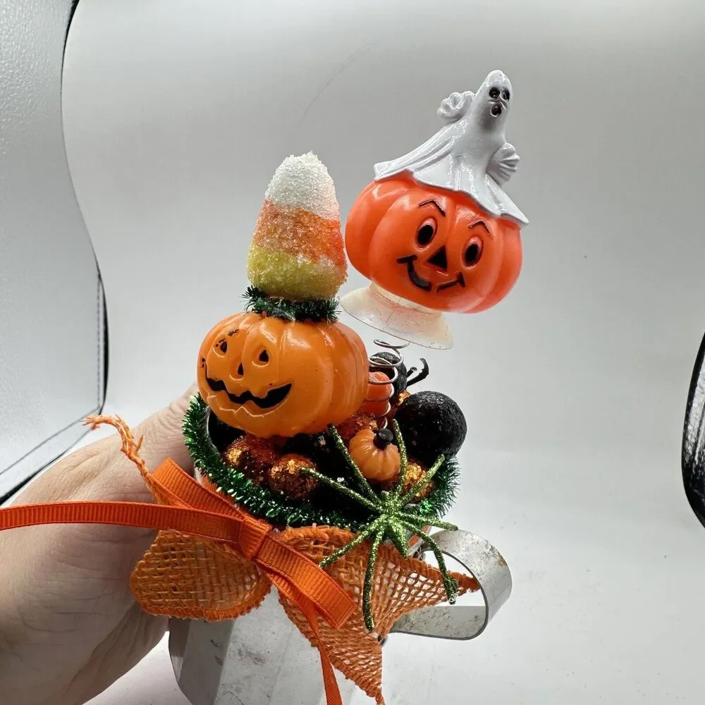 Halloween Retro Spooky Ghost Assemblage Display Vintage One Of A Kind 7” Decor - Picture 8 of 10